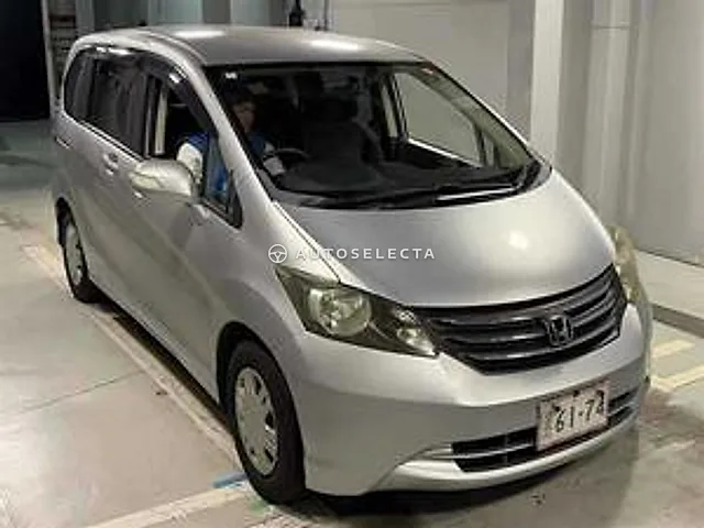 Honda Freed 2010, auction grade 3.5