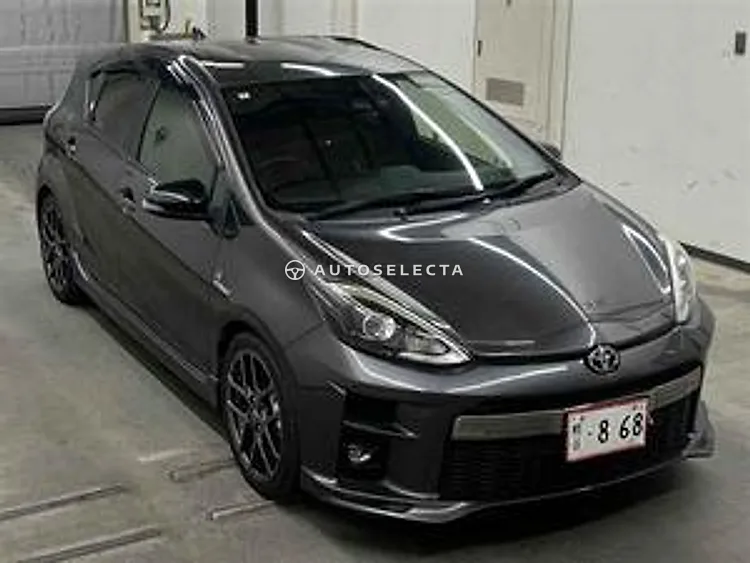 Toyota Aqua 2018, photo 1 of 1