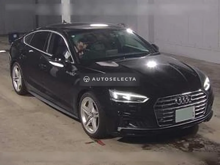 Audi A5 2018, photo 1 of 1