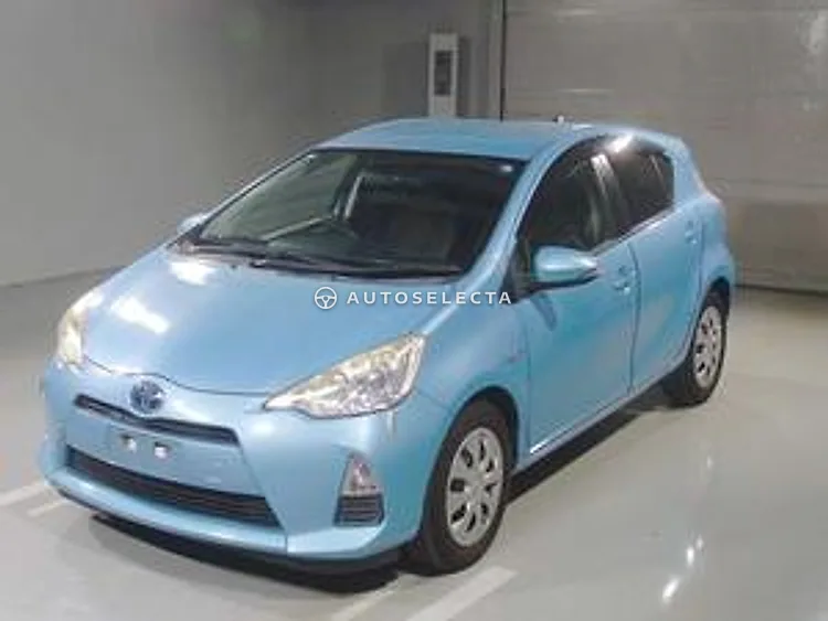 Toyota Aqua 2012, photo 1 of 1