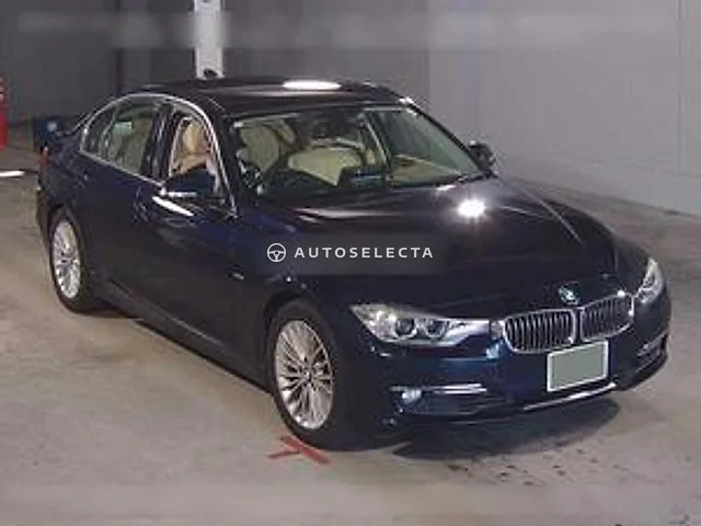BMW 3 Series 2013, auction grade 4