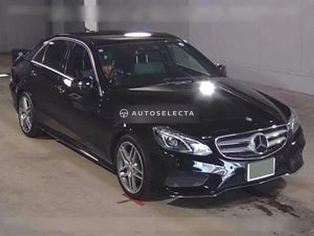 Mercedes-Benz E-Class 2013, auction grade 4