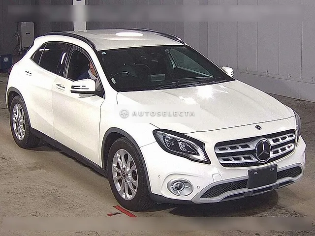 Mercedes-Benz GLA-Class 2017, auction grade 4
