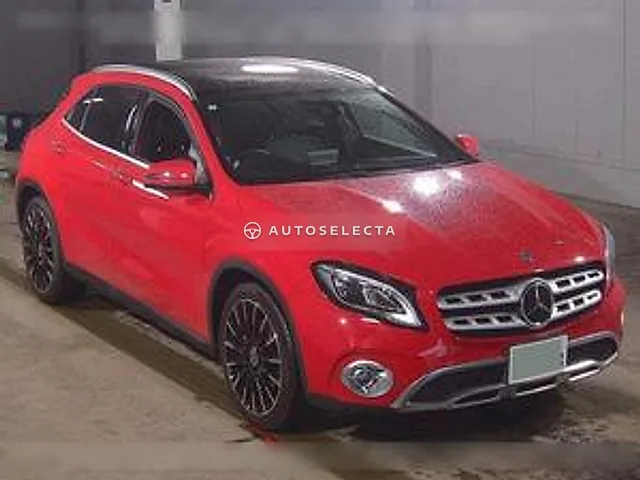Mercedes-Benz GLA-Class 2018, auction grade 4.5