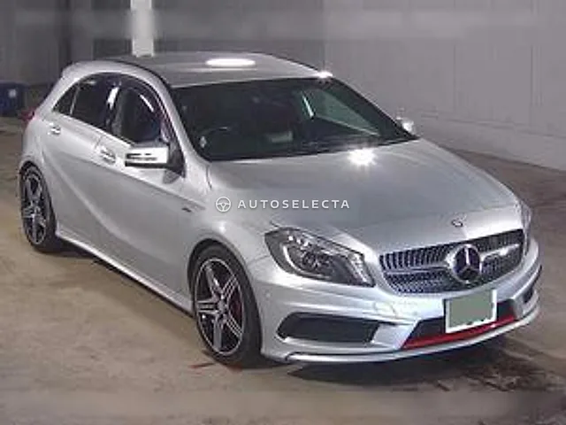 Mercedes-Benz A-Class 2013, auction grade 4