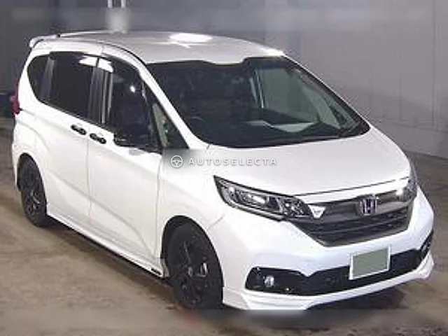 Honda Freed+ 2022, auction grade 4.5
