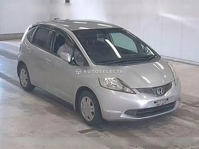 Honda Fit 2009, auction grade 3.5