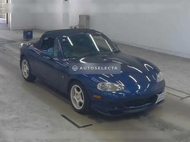 Mazda Roadster 2001, auction grade 4