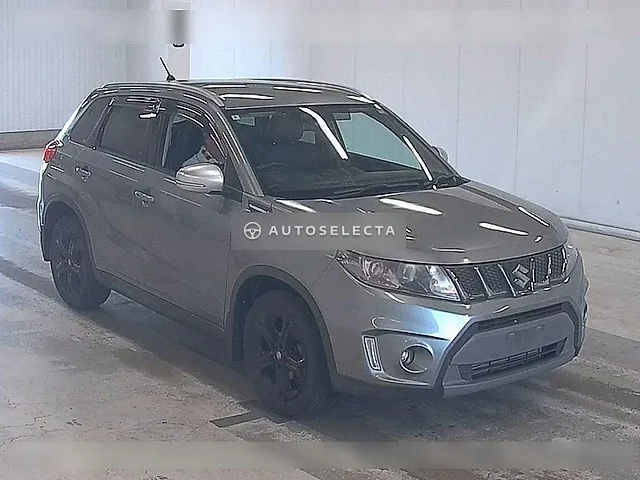 Suzuki Escudo 2018, auction grade R