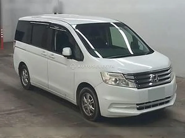 Honda Stepwgn 2014, auction grade 4