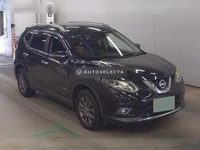 Nissan X-Trail 2016, auction grade 3.5