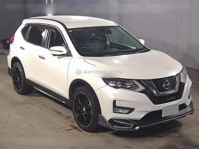Nissan X-Trail 2018, auction grade 4.5