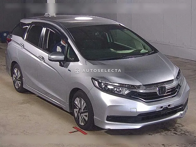 Honda Shuttle 2022, auction grade 3