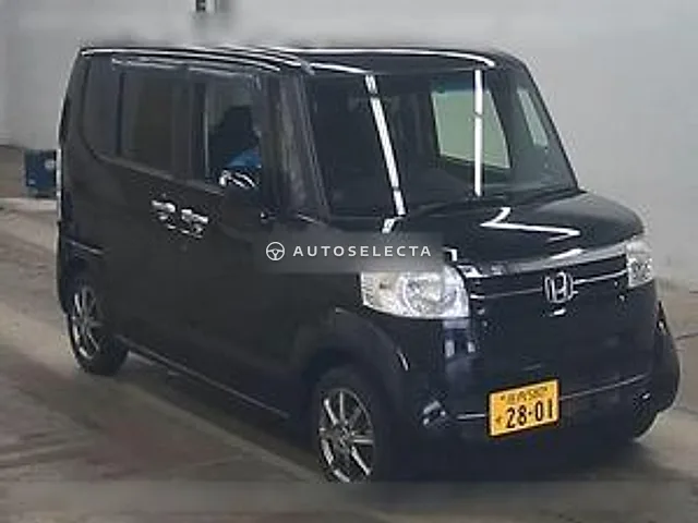 Honda N-BOX 2016, auction grade 3.5
