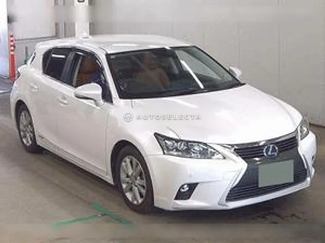 Lexus CT 2015, auction grade 4.5