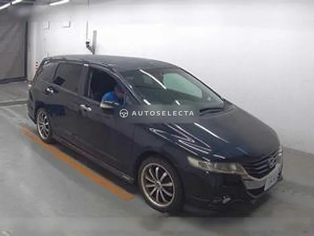 Honda Odyssey 2010, auction grade 3.5