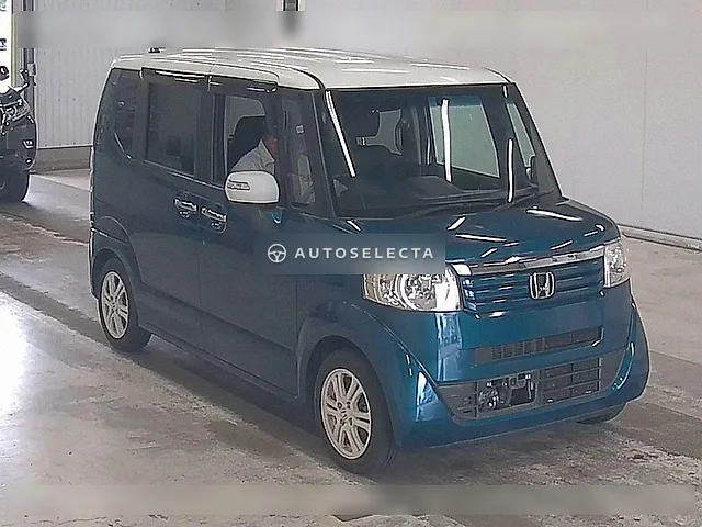 Honda N-BOX+ 2013, auction grade 3.5