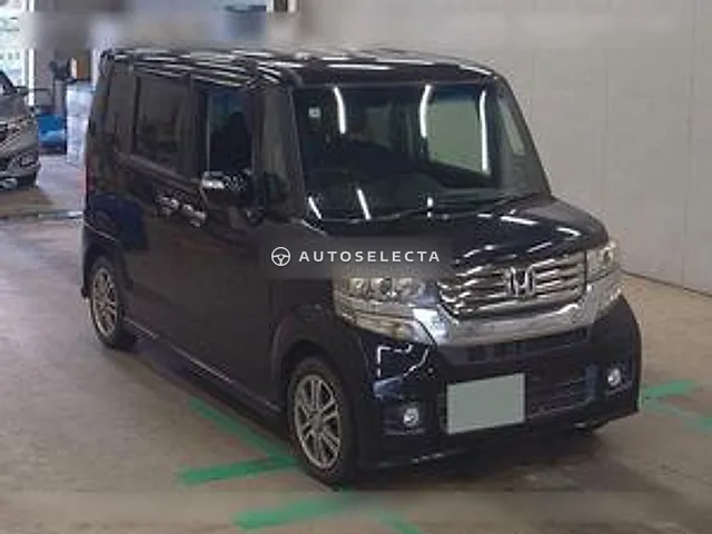 Honda N-BOX+ Custom 2013, auction grade 4