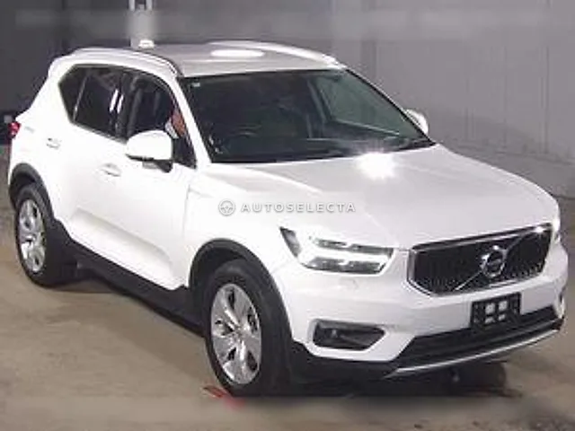 Volvo XC40 2018, auction grade 4.5