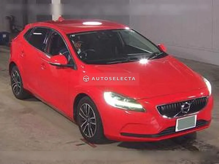 Volvo V40 2018, photo 1 of 1