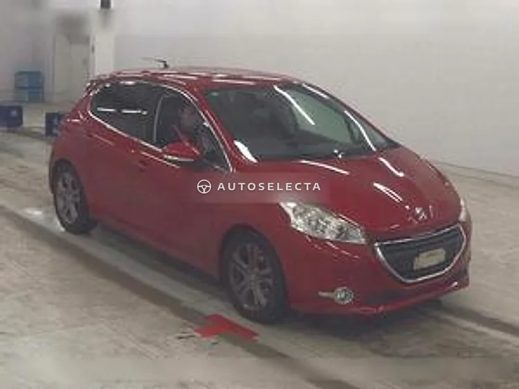 Peugeot 208 2014, photo 1 of 1