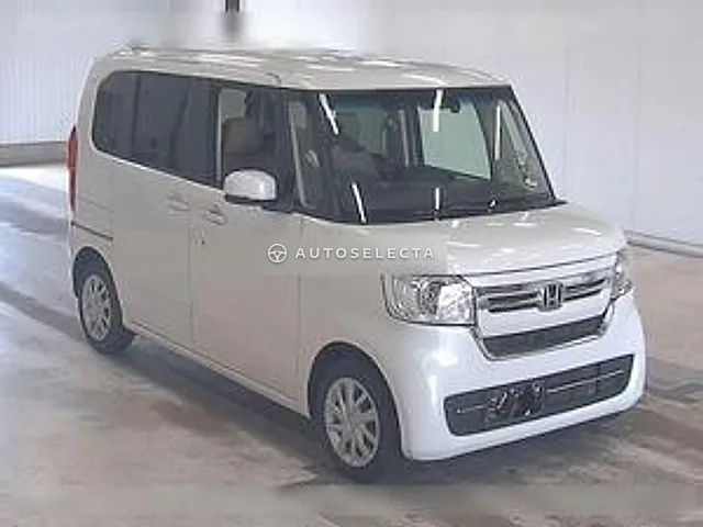 Honda N-BOX 2021, auction grade R