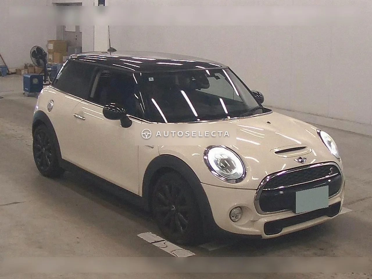 MINI 2018, photo 1 of 1
