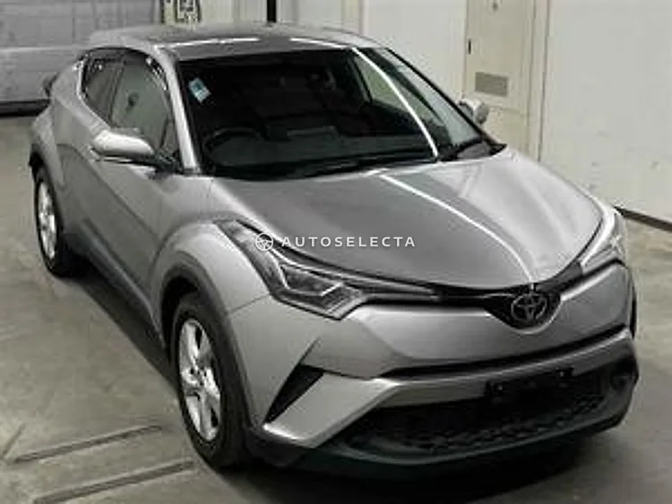 Toyota C-HR 2019, photo 1 of 1