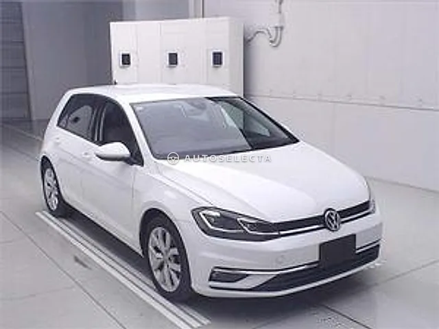 Volkswagen Golf GR Sport 2017, auction grade 3.5