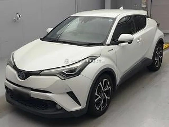 Toyota C-HR 2017, auction grade 3.5