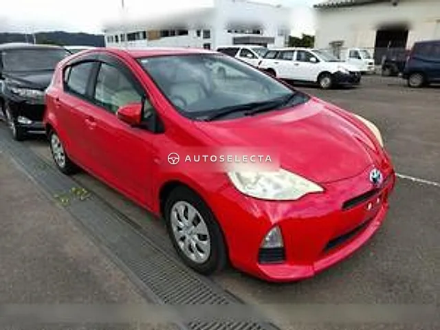 Toyota Aqua 2013