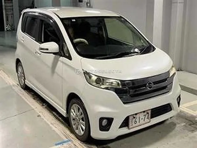 Nissan Dayz 2014, auction grade 3.5
