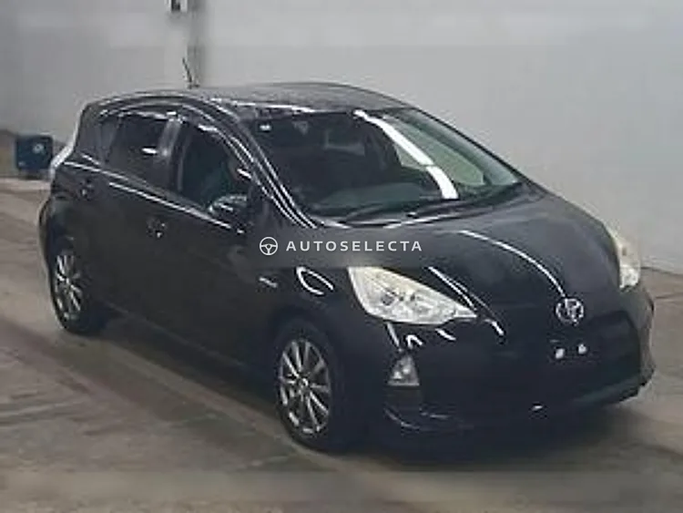 Toyota Aqua 2014, photo 1 of 1