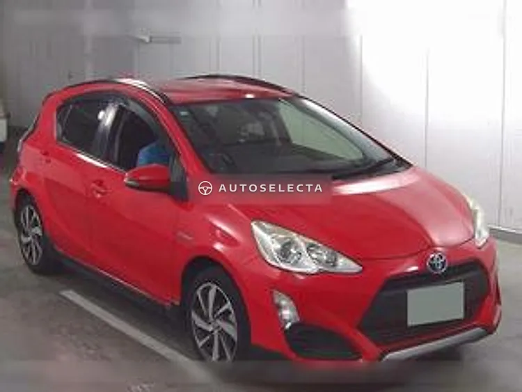 Toyota Aqua 2016, photo 1 of 1