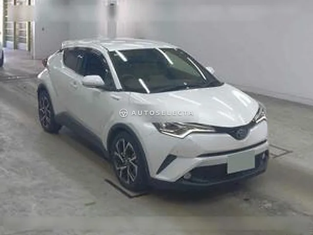 Toyota C-HR 2018, auction grade 4.5