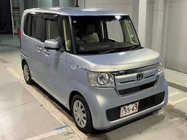 Honda N-BOX 2017, auction grade R