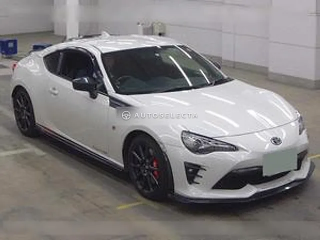 Toyota 86 GR Sport 2018, auction grade 4.5