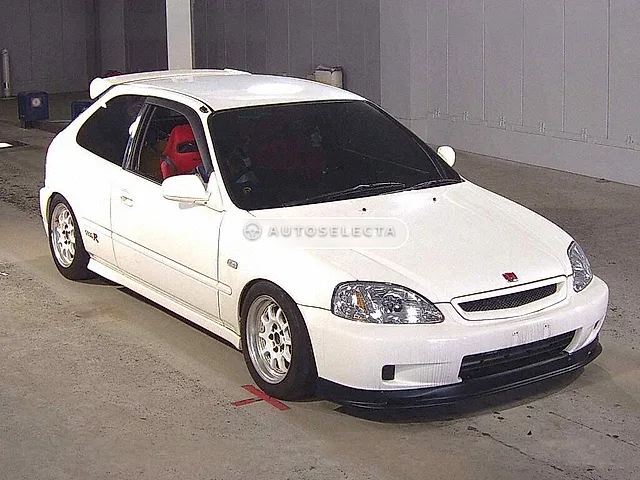 Honda Civic Type R 2000, auction grade 3.5