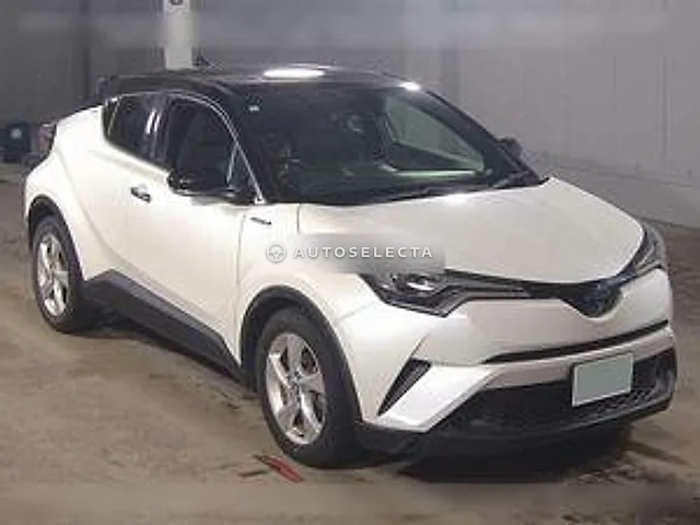 Toyota C-HR 2018, auction grade 4.5