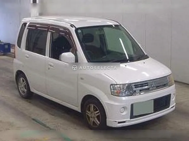 Mitsubishi Toppo 2008, auction grade R