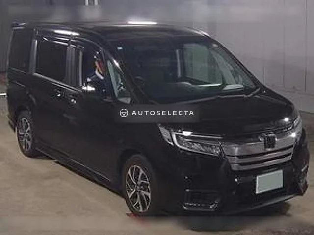 Honda Stepwgn Spada 2018, auction grade 4