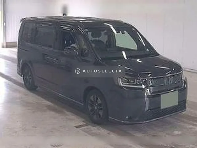 Honda Stepwgn Spada 2022, auction grade 4