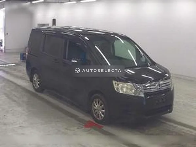 Honda Stepwgn 2011, auction grade 3.5