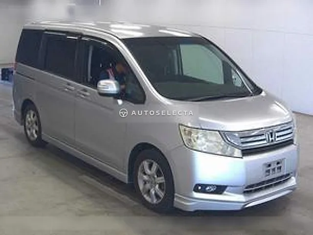 Honda Stepwgn 2011