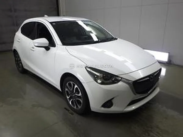 Mazda Demio 2015, photo 1 of 1