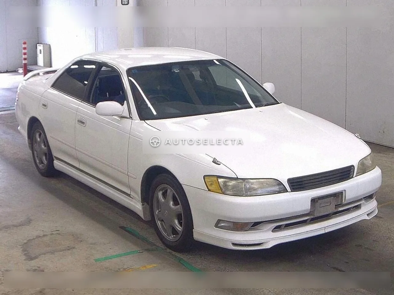 Toyota Mark II 1995, photo 1 of 1