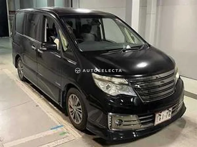Nissan Serena 2015, auction grade 3.5