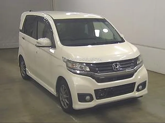 Honda N-WGN 2014, auction grade 3.5
