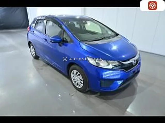 Honda Fit 2016, auction grade R