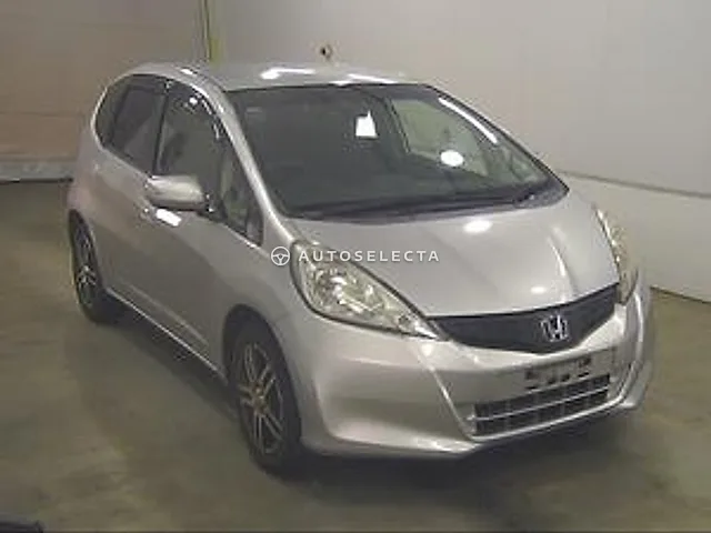Honda Fit 2012, auction grade R